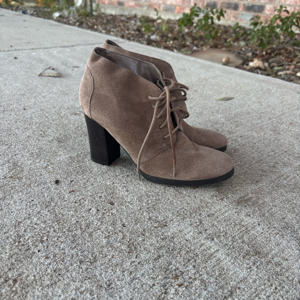 Franco Sarto Tan Lace Up Ankle Boots